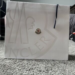 Moncler White Bag with Logo and Black Handle